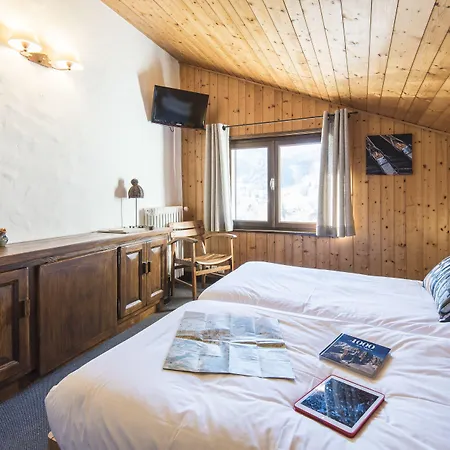 Chalet-hotel Gai Soleil 호텔 레컨테민스몬트조이