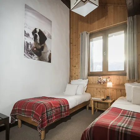 Chalet-hotel Gai Soleil 레컨테민스몬트조이