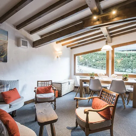 Chalet-hotel Gai Soleil 레컨테민스몬트조이