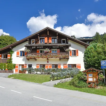 Chalet-hotel Gai Soleil 3* 레컨테민스몬트조이