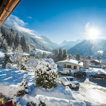 Chalet-hotel Gai Soleil 3*