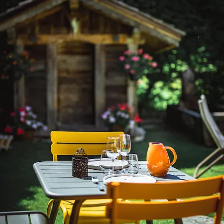 Chalet-hotel Gai Soleil 호텔